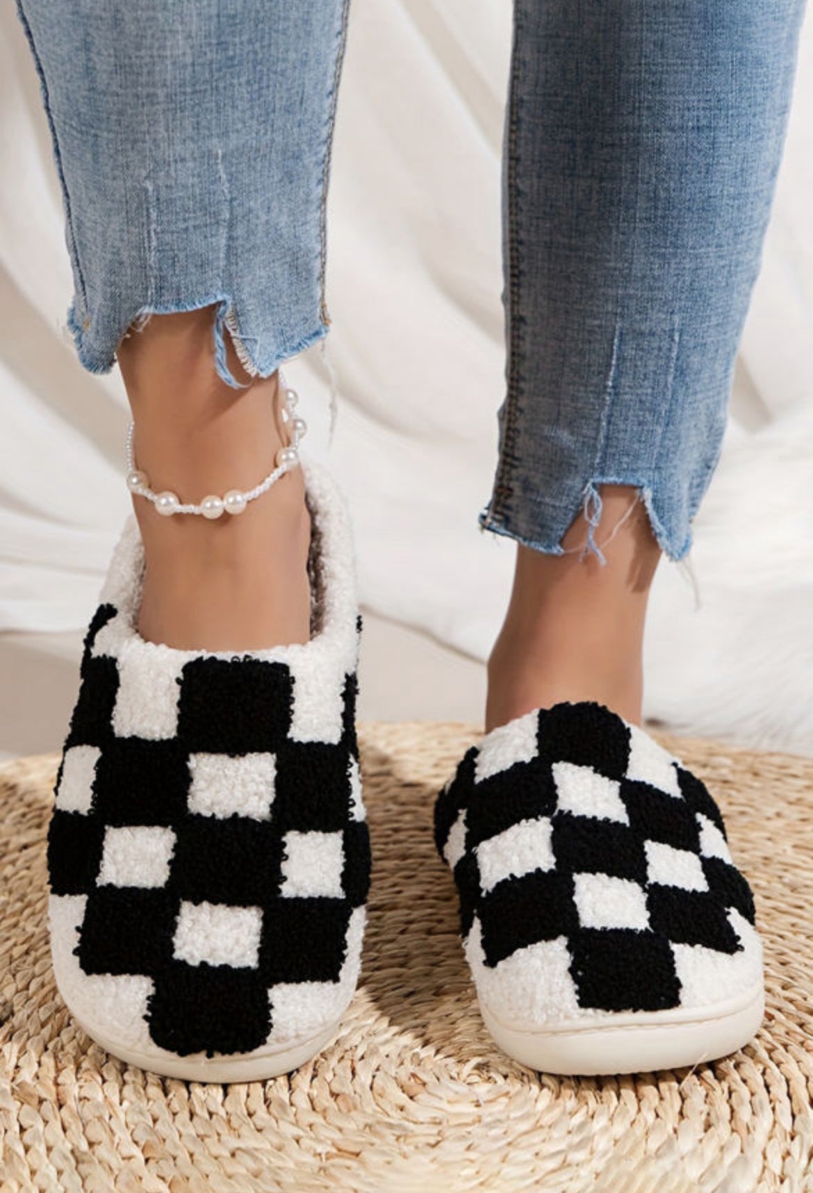 Checkered house shoe